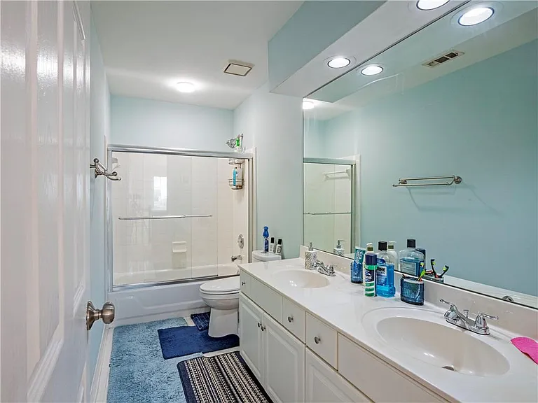 10910 Chatburn Way — Photo 23