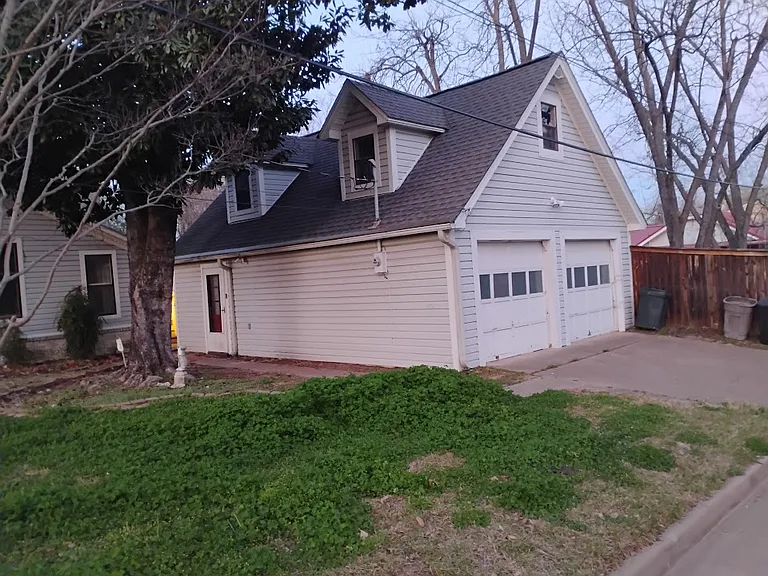 504 N Newsom St #2 — Photo 15