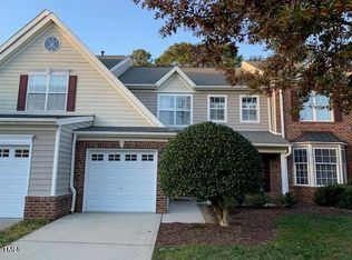 10143 Mizner Ln, Raleigh, NC 27617