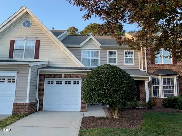 10143 Mizner Ln, Raleigh, NC 27617