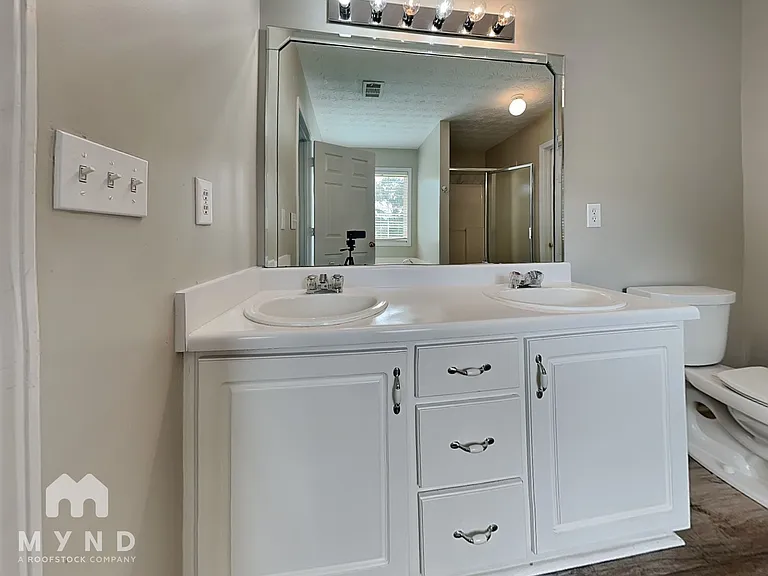 280 Shadowbrooke Dr — Photo 15