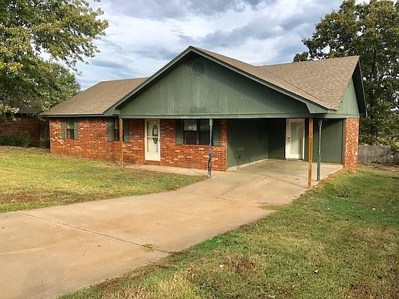 3rd image of 2903 Martha Dr