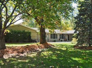 9050 Holliday Dr, Indianapolis, IN 46260