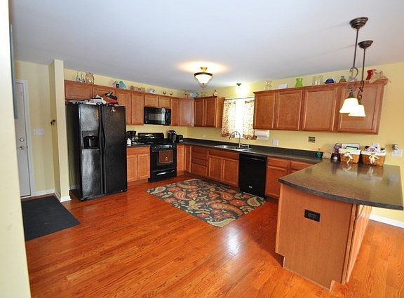 4th image of 20111 S Rosewood Dr