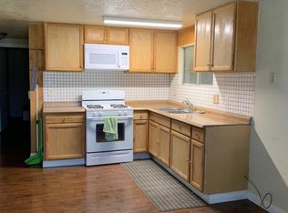 6976 Phelan Rd, Phelan, CA 92371