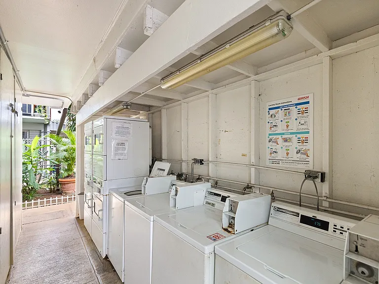 235 Liliuokalani Ave #338 — Photo 17
