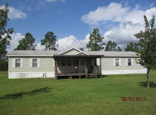 1570 Canaday Loop, Saint George, GA 31562