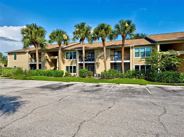 4008 Crockers Lake Blvd #22, Sarasota, FL 34238