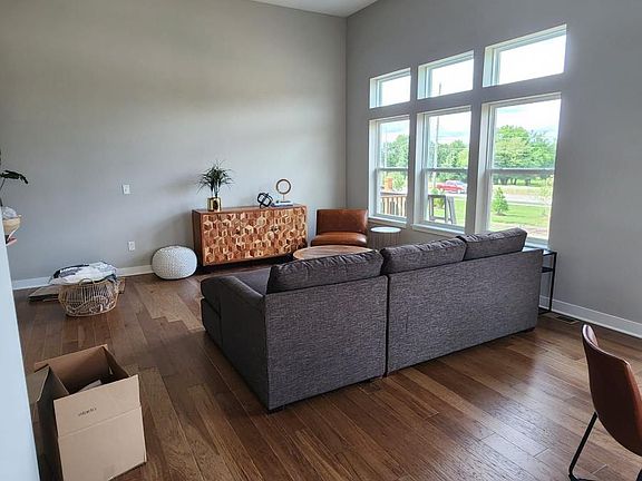 2nd image of 2022 SW Holdbrooks Dr