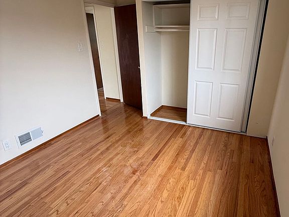 2nd image of 10 Mayfield Ave