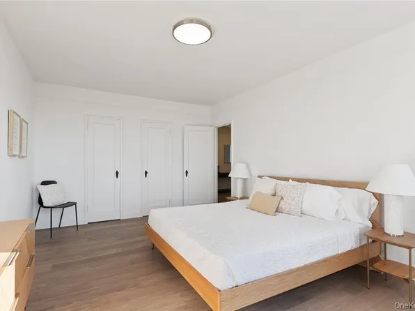 40-35 Ithaca Street image 7 of 10