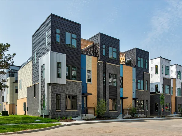 217 Maple St, Des Moines, IA 50309