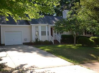 208 Harvester Dr, Holly Springs, NC 27540