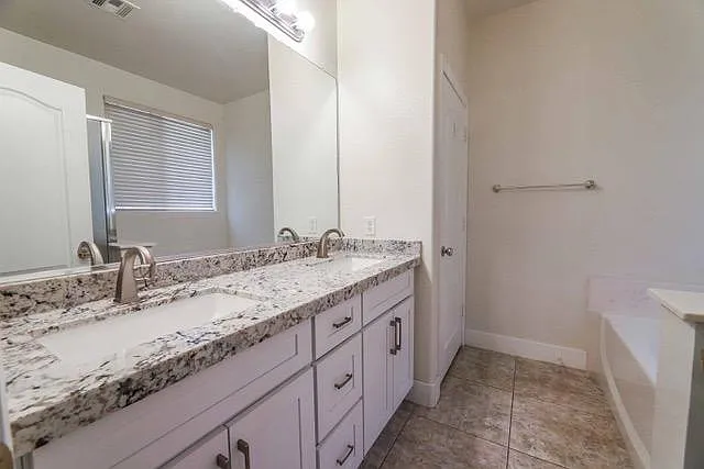 3819 Sterling Crest Pl — Photo 13