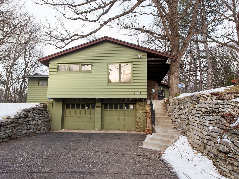 1st image of 2604 Cromwell Ct