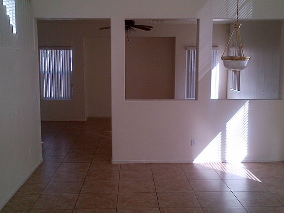 2nd image of 2554 Highland Cliff Dr