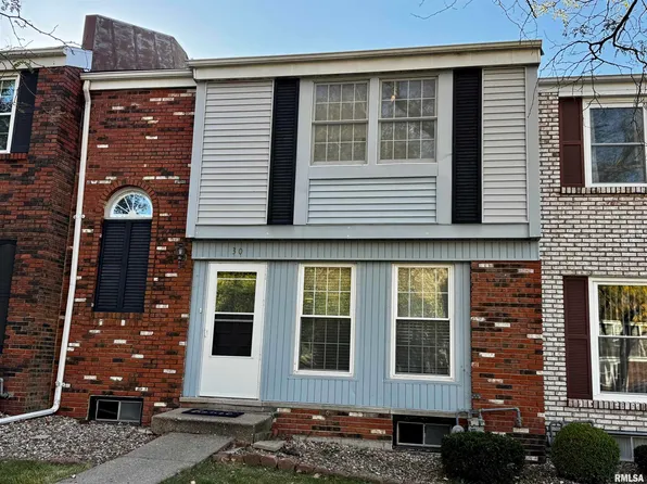 30 S Yorktown Rd, Macomb, IL 61455