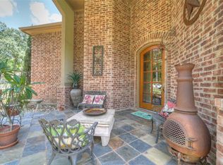 111 Park Mnr, Conroe, TX 77301