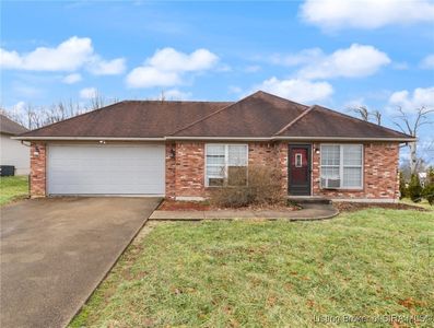1671 Parkwood Court NE, Palmyra, IN, 47164