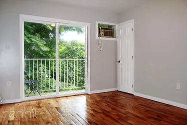 Rented by Rennit Inc.