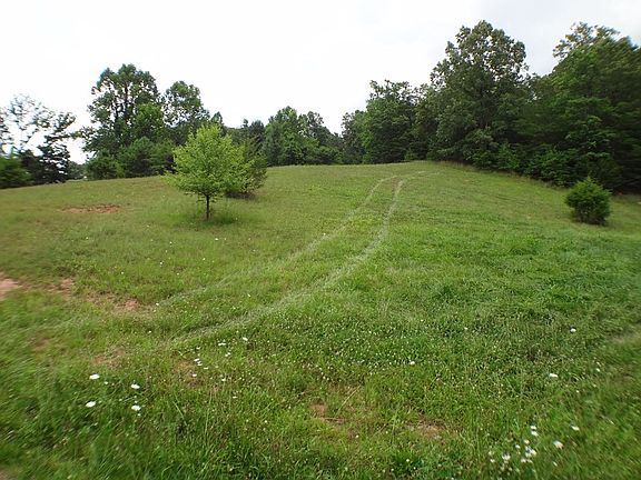 4th image of 24 Porter Creek Dr
