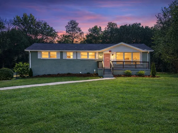 1614 Shady Cir, Lebanon, TN 37087