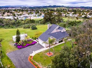 2553 Majella Rd, Vista, CA 92084