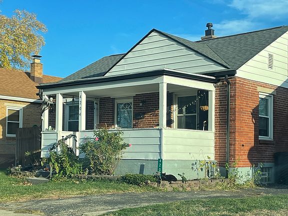 3rd image of 4204 Ellery Ave