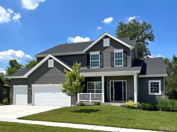112 Cardinal Flower Dr, Wentzville, MO 63385