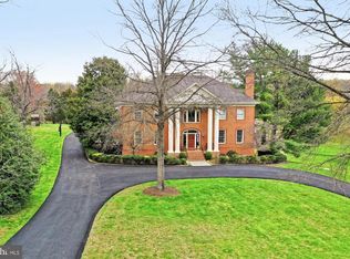 13104 Cedar Ridge Dr, Clifton, VA 20124