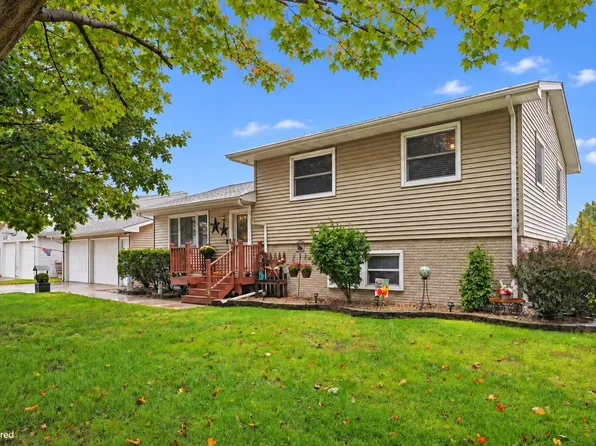 824 Prospect St, Jesup, IA 50648