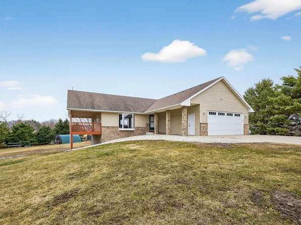 72329 320th St, Racine, MN 55967