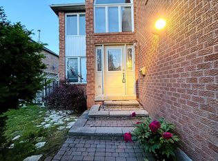 33 Westmoreland Ct, Markham, ON L3R 8L9