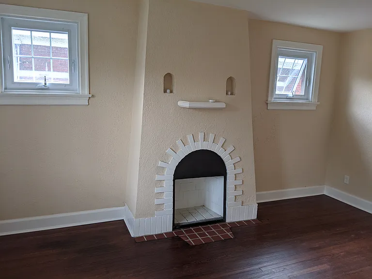 3429 Portola Ave #0 — Photo 5