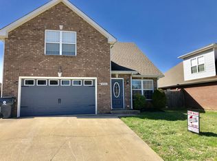 1014 Hendricks Ct, Clarksville, TN 37040