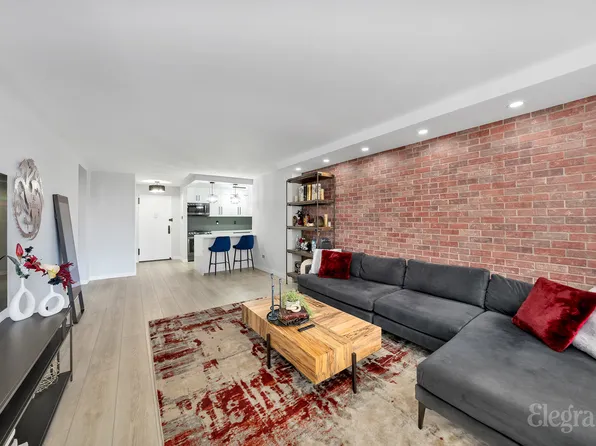 245 East 87th Street image 4 of 9