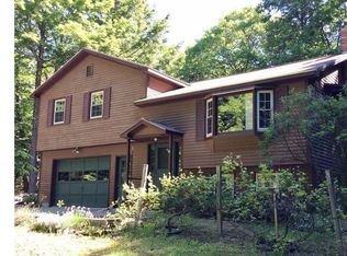 19 Valley Rd, Cumberland, ME 04021