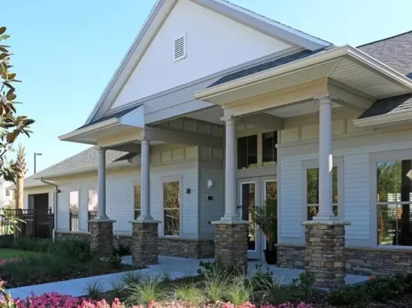 Arbours at Crown Point