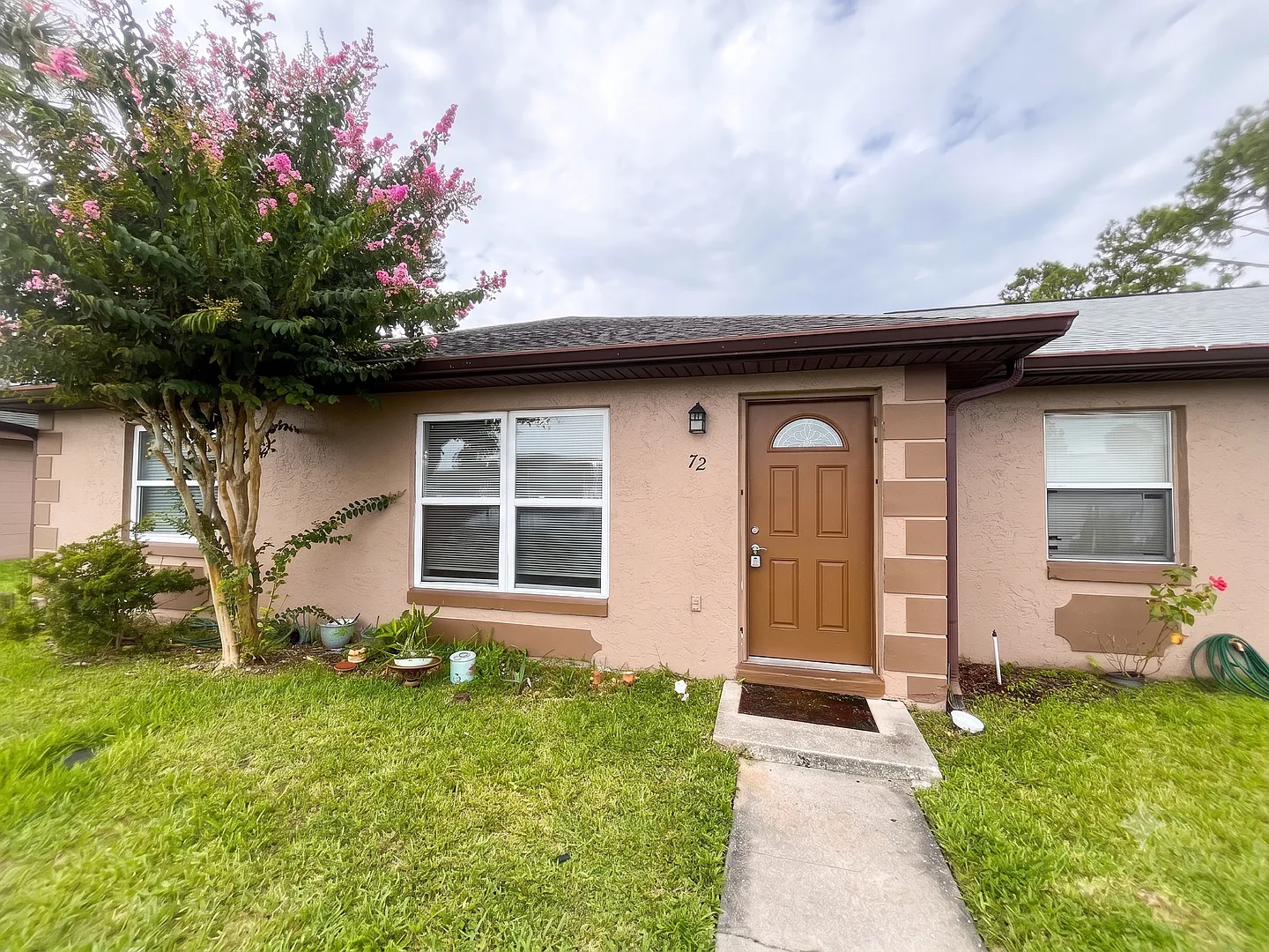 Move-In Ready! Beautiful 2-Bedroom Home in the Heart of Buena Ventura Lakes Kissimmee — Photo 3