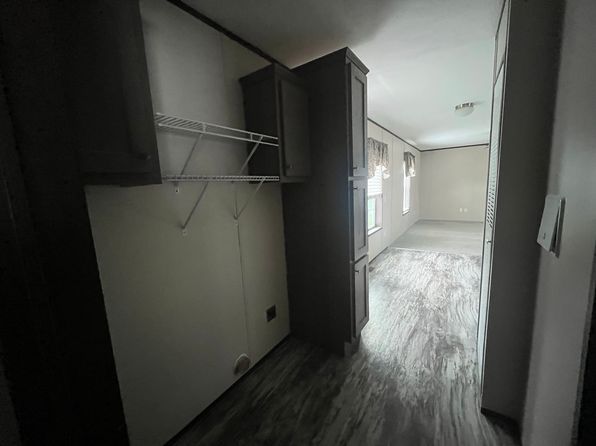 24 Mountain Scene Dr
