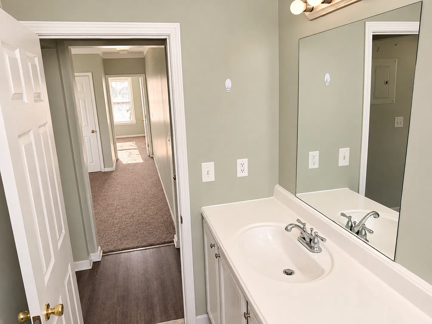 1 bed, 800 sqft, $830 — Photo 4