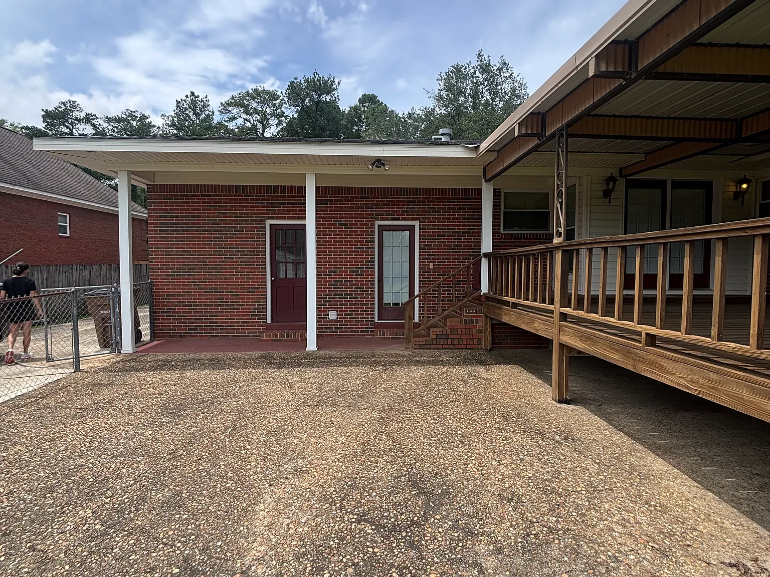 3 bed, 1945 sqft, $2,500 — Photo 4