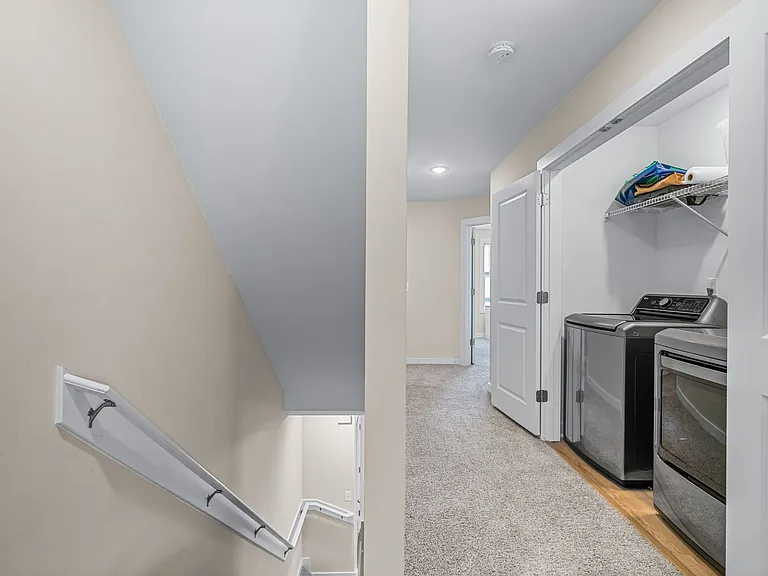 306 Starfish Ln — Photo 17