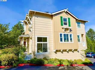 2608 SW Hume Ct, Portland, OR 97219