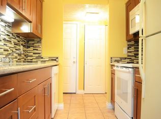 12520 NE 145th St APT E29, Kirkland, WA 98034