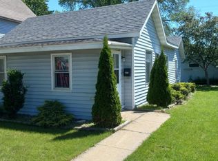 1432 Caledonia St, La Crosse, WI 54603