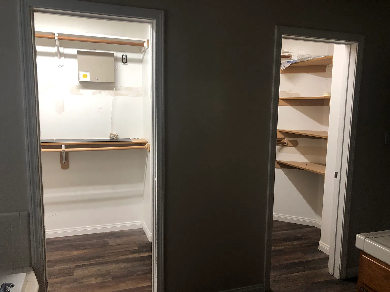 4 bed, 2537 sqft, $2,900 — Photo 2
