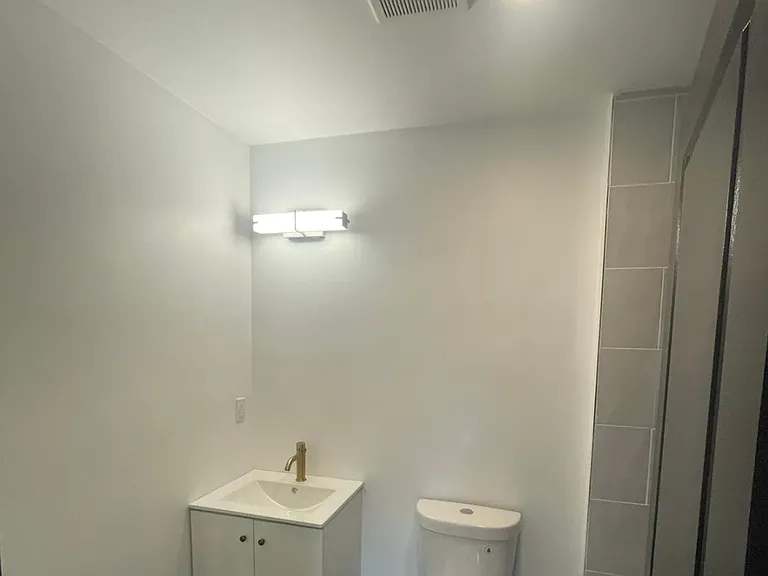 10 Thomas St #1C — Photo 7