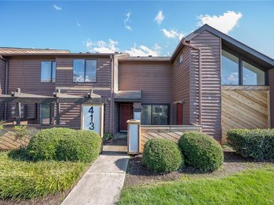 413 Turnbridge Close, Virginia Beach, VA, 23452