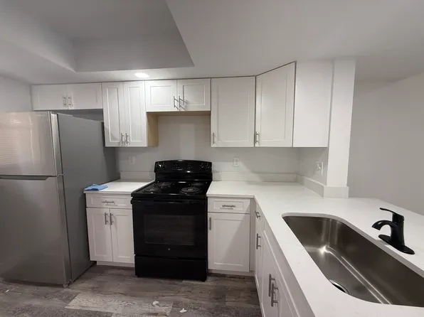 7866 Niagara Ave, Tampa, FL